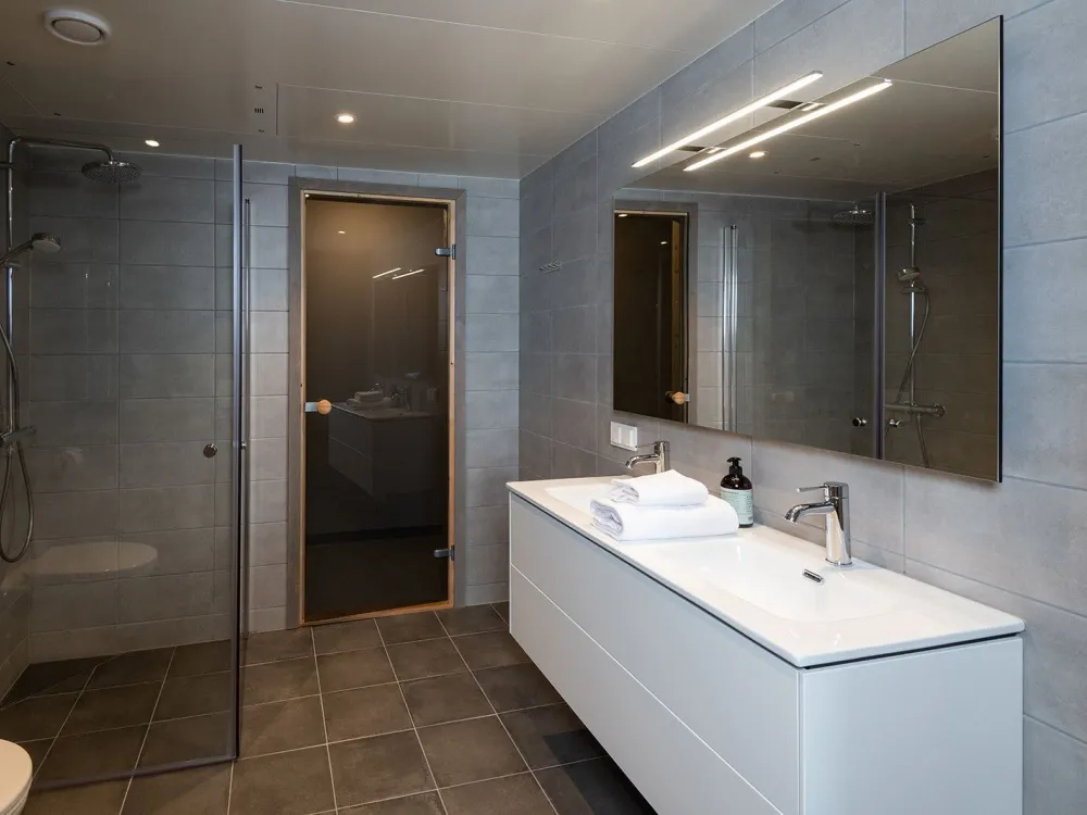 Gausta Residence 302
