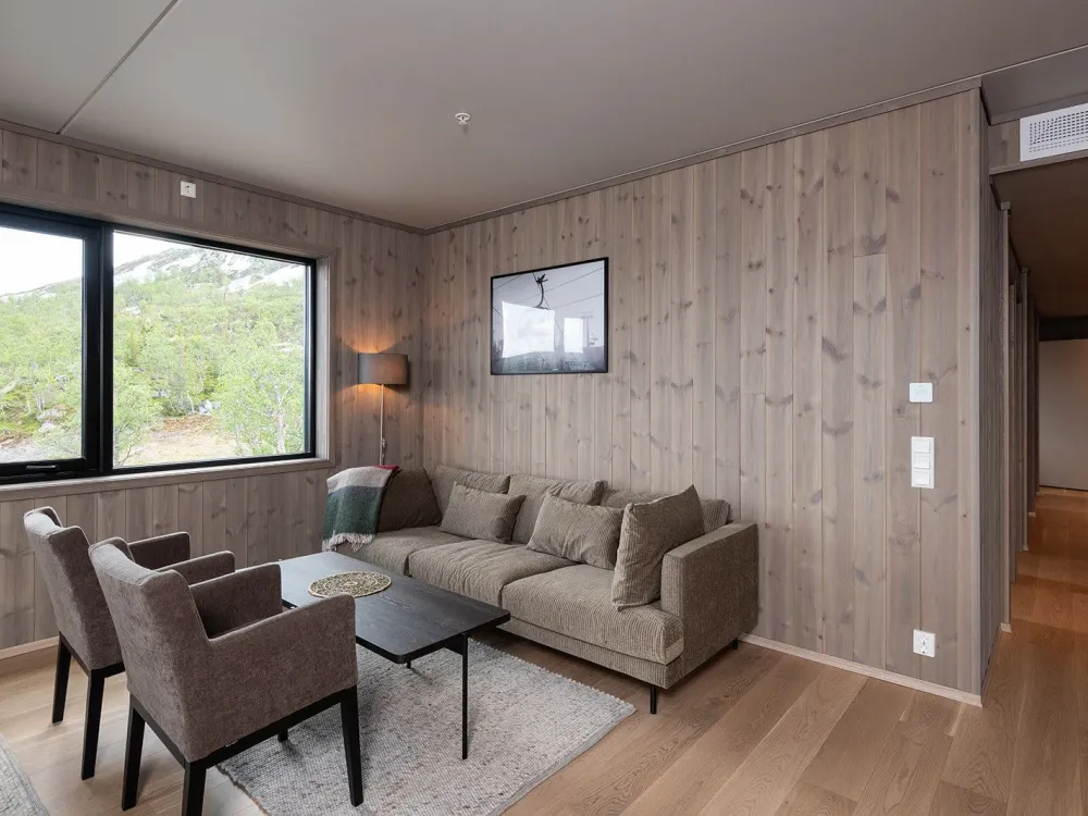 Gausta Residence 305