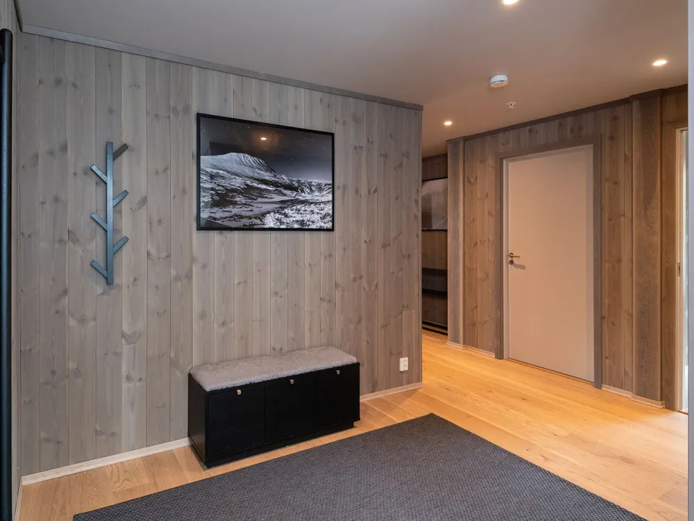 Gausta Residence 305