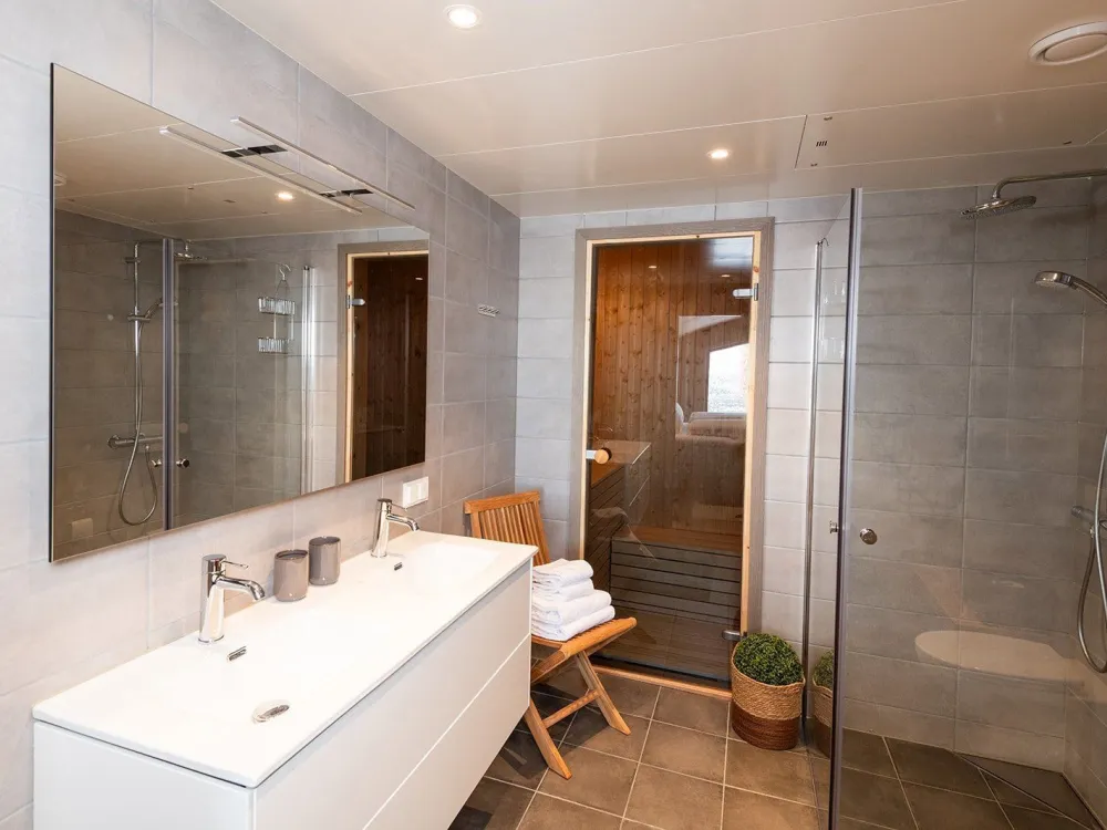 Gausta Residence 405